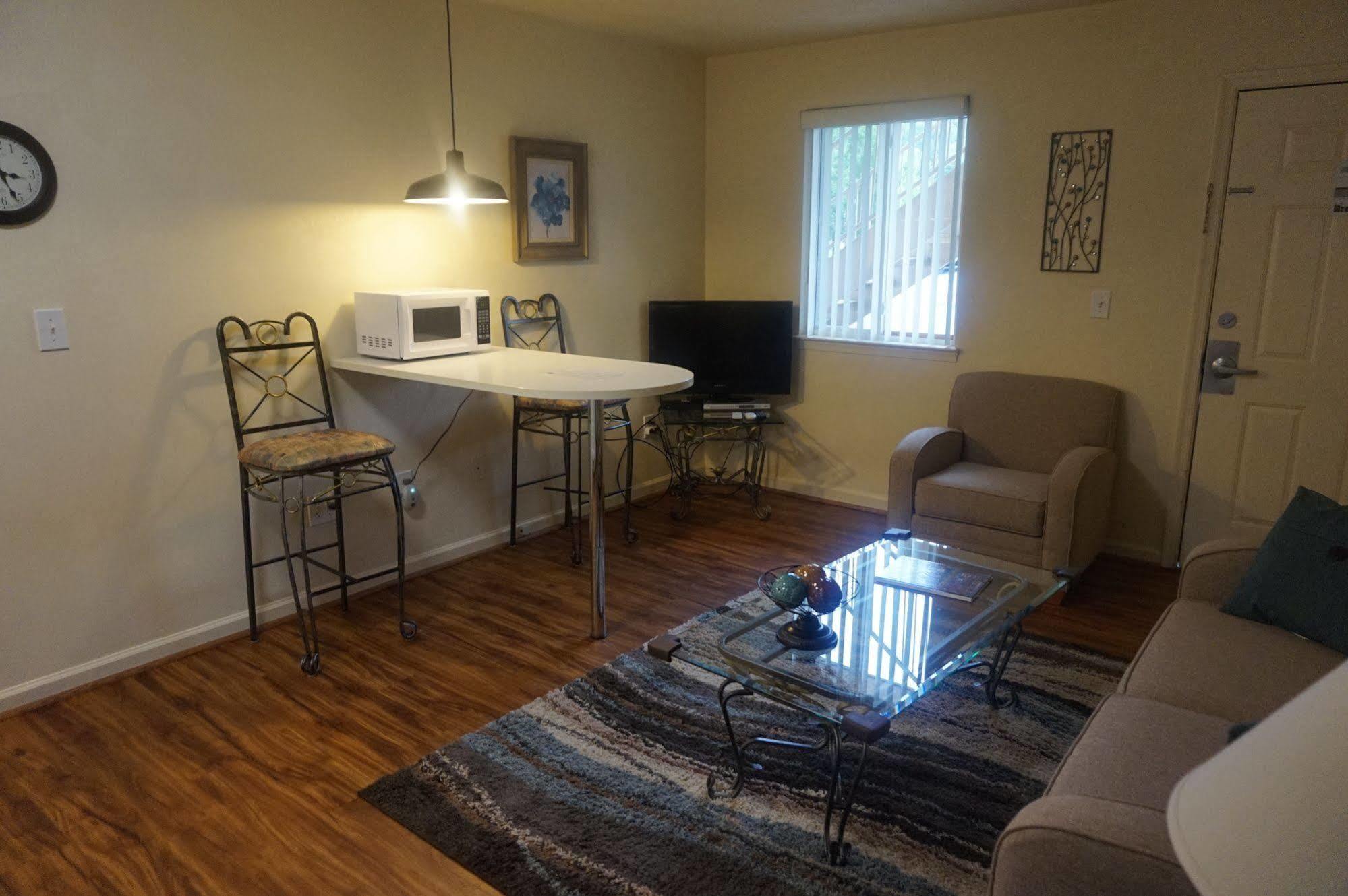 Affordable Corporate Suites Of Salem Kültér fotó